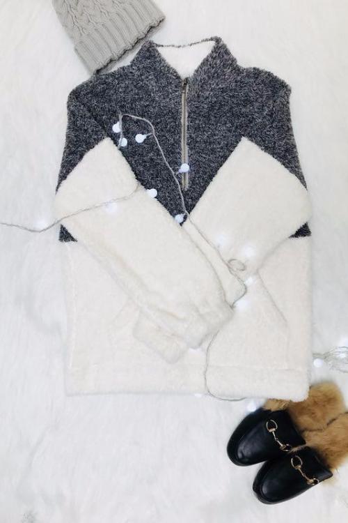 Alaue Warm Me Color Block Pocketed Hoodie