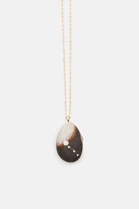 Pola-Rise Necklace