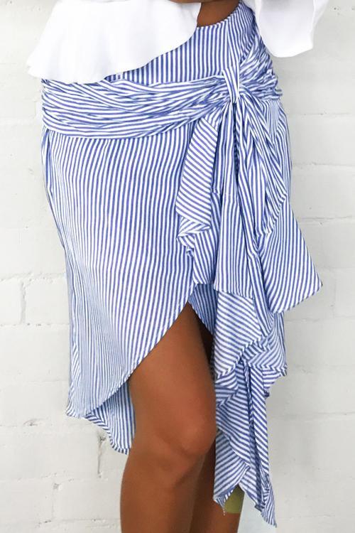Alaue Look At Irregular Stripe Skirts